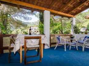 Apartments Vera - One-Bedroom Apartment with Terrace and Sea View Rea